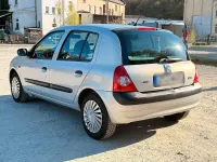 Gebraucht Renault Clio II 75 PS (55 kW) 2002 Silber Kleinwagen