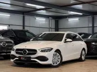 Gebraucht Mercedes C220 197 PS (144 kW) 2023 Weiß Kombi