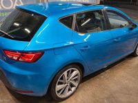 Second-hand Seat Leon FR 179 CP (131 kW) 2016 Albastru Berlinǎ