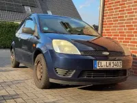 Gebraucht Ford Fiesta 68 PS (50 kW) 2004 Blau Kleinwagen