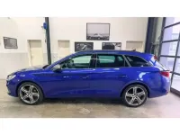 Gebraucht Seat Leon FR 150 PS (110 kW) 2021 "mystery" blau Kombi