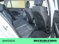Gebraucht Skoda Scala Tour 110 PS (80 kW) 2023 Weiß Kleinwagen