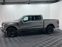 Neu Ford V8 Lariat 405 PS (297 kW) 2026 Grau SUV