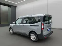Gebraucht Ford Tourneo 125 PS (91 kW) 2024 Silber / solarsilber (metallic) Kombi