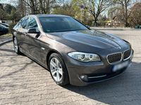 Gebraucht BMW 520 185 PS (136 kW) 2012 Braun Limousine