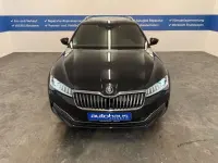 Gebraucht Skoda Superb LAURIN & KLEMENT 200 PS (147 kW) 2023 Schwarz Kombi