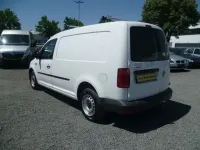 Używany VW Caddy Maxi 102 KM (75 kW) 2018 Biały Minivan