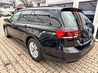 Gebraucht VW Passat 122 PS (89 kW) 2021 Schwarz Kombi