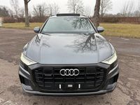 Gebraucht Audi Q8 Ambiente 286 PS (210 kW) 2019 Grau SUV