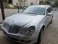Gebraucht Mercedes E200 184 PS (135 kW) 2007 Silber Limousine