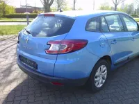Używany Renault Mégane Authentique 110 KM (80 kW) 2015 Niebieski Sedan/Limuzyna