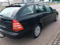 Gebraucht Mercedes C180 143 PS (105 kW) 2004 Schwarz Kombi