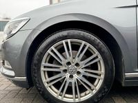 Gebraucht VW Passat Highline 150 PS (110 kW) 2017 Grau Kombi