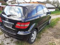 Gebraucht Mercedes B180 109 PS (80 kW) 2005 Schwarz Van / Kleinbus