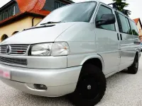 Gebraucht VW Caravelle 140 PS (102 kW) 2002 Grau Van