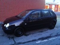 Używany VW Polo 54 KM (39 kW) 2004 Czarny Hatchback