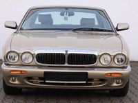 Gebraucht Jaguar XJ Executive 284 PS (208 kW) 1998 Gold Limousine