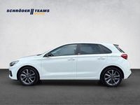 Gebraucht Hyundai i30 Edition 30+ 120 PS (88 kW) 2022 Weiß Limousine