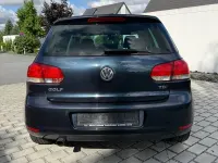 Gebraucht VW Golf VII Match 105 PS (77 kW) 2012 Blau Limousine