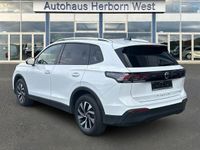 Gebraucht VW Tiguan Life 150 PS (110 kW) 2025 Weiss SUV