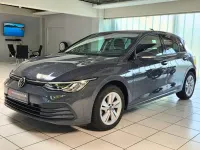 Gebraucht VW Golf VIII Life 131 PS (96 kW) 2020 Grau Limousine