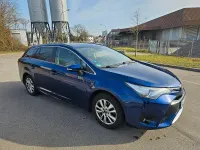Gebraucht Toyota Avensis Edition-S 147 PS (108 kW) 2017 Blau Kombi