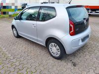 Second-hand VW up! 75 CP (55 kW) 2015 Argintiu Hatchback