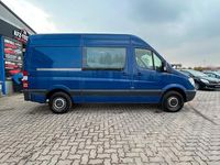 Second-hand Mercedes Sprinter 156 CP (114 kW) 2011 Albastru