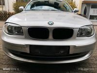 Gebraucht BMW 116 122 PS (89 kW) 2009 Grau Kleinwagen