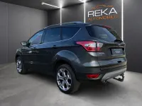 Usata Ford Kuga Titanium 179 CV (131 kW) 2019 Grigio SUV