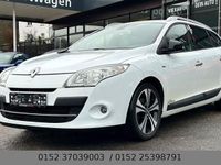 Gebraucht Renault Mégane III Bose Edition 131 PS (96 kW) 2011 Weiß Limousine
