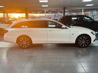 Gebraucht Mercedes E300 194 PS (142 kW) 2021 Weiß Limousine