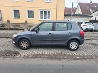 Gebraucht Skoda Fabia 60 PS (44 kW) 2012 Grau Limousine