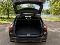 Gebraucht Mercedes E220 AMG line 197 PS (144 kW) 2023 Grau Kombi