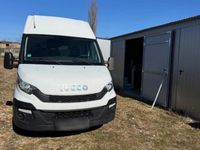 Gebraucht Iveco Daily 145 PS (106 kW) 2016 Weiß Van
