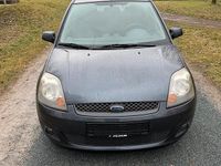 Gebraucht Ford Fiesta 75 PS (55 kW) 2007 Blau Kleinwagen