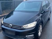 Gebraucht VW Touran 150 PS (110 kW) 2017 Schwarz Van / Kleinbus