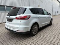 Gebraucht Ford S-MAX S 179 PS (131 kW) 2017 Weiß Van / Kleinbus