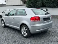 Gebraucht Audi A3 Attraction 102 PS (75 kW) 2003 Lichtsilber metallic Kleinwagen
