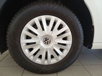 Gebraucht VW Caddy 102 PS (75 kW) 2024 Candyweiß Van / Kleinbus