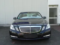 Second-hand Mercedes E200 136 CP (100 kW) 2012 Negru Berlinǎ