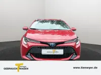 Gebraucht Toyota Corolla Team 98 PS (72 kW) 2020 Rot Kombi