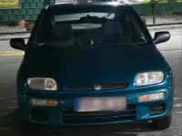 Usata Mazda 323 74 CV (54 kW) 1996 Verde Coupé