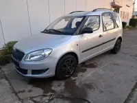 Gebraucht Skoda Roomster Plus Edition 90 PS (66 kW) 2012 Braun Van / Kleinbus