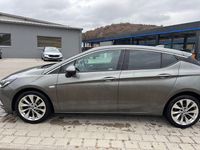 Gebraucht Opel Astra Dynamic 150 PS (110 kW) 2017 Grau Limousine