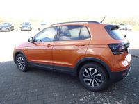 Gebraucht VW T-Cross Active 95 PS (69 kW) 2022 Orange SUV