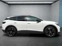 Gebraucht VW ID.4 Pro 210 kW (286 PS) 2025 Weiß SUV
