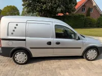 Gebraucht Opel Combo 101 PS (74 kW) 2009 Silber Van / Kleinbus