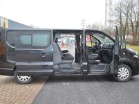 Gebraucht Opel Vivaro 140 PS (102 kW) 2015 Schwarz Van / Kleinbus