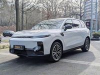 Neu Leapmotor B10 160 kW (218 PS) 2026 Silber SUV